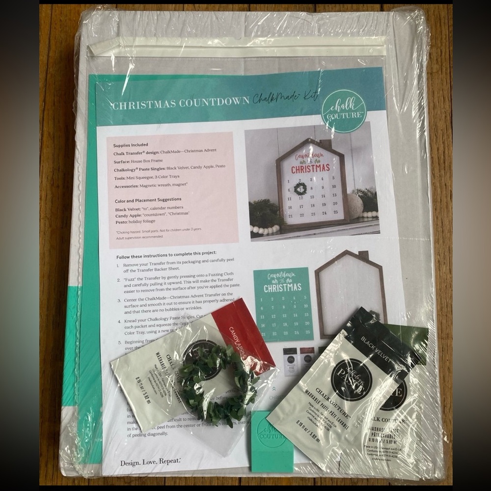 Chalk Couture Christmas Countdown Kit with Green and Black Accents - Picture 2 of 2